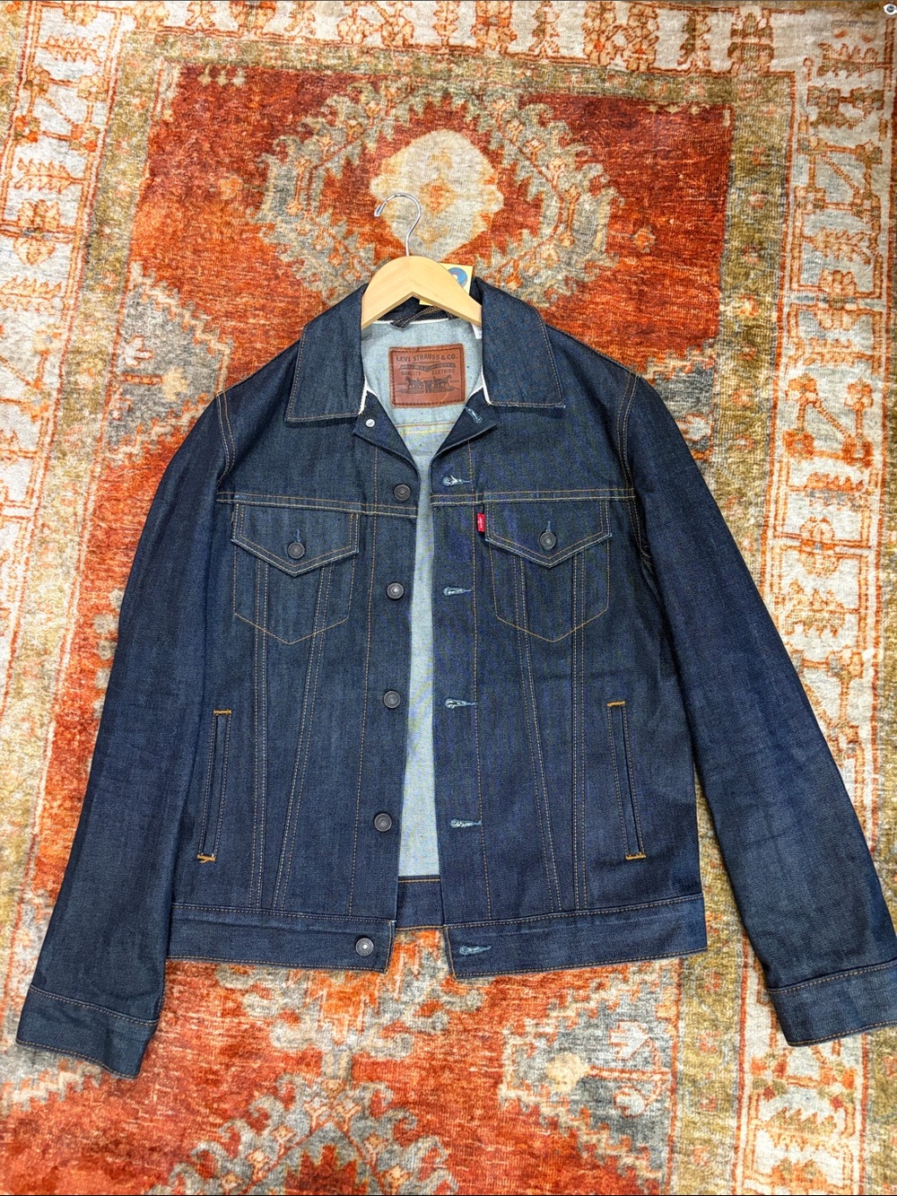 Levi's Rigid Selvedge m Denim Trucker Jacket with Contrast Stitching